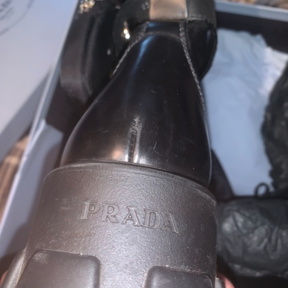 Authentic Prada boots - Picture 5 of 6